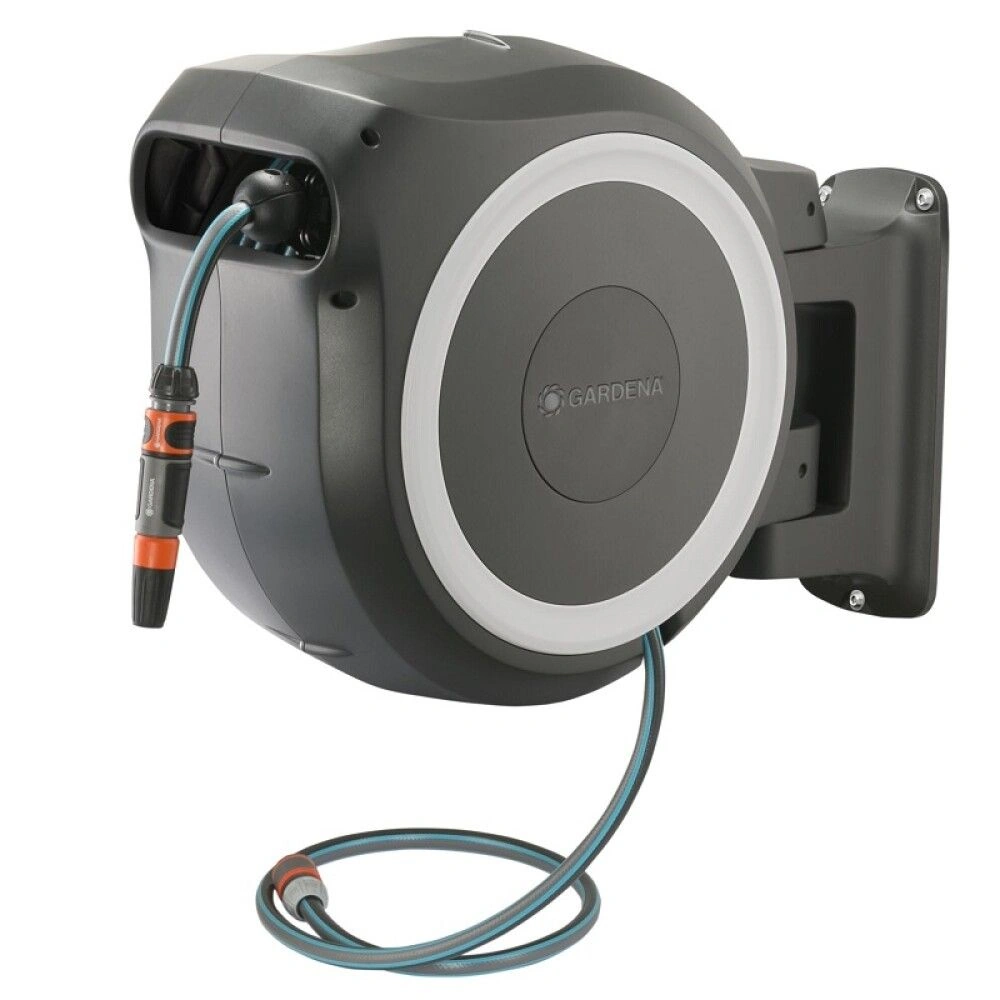 Gardena Wand-Schlauchbox mit 30 m Schlauch, Spritze und Brause